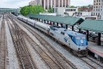 AMTK 152 leads train 151 into Roanoke